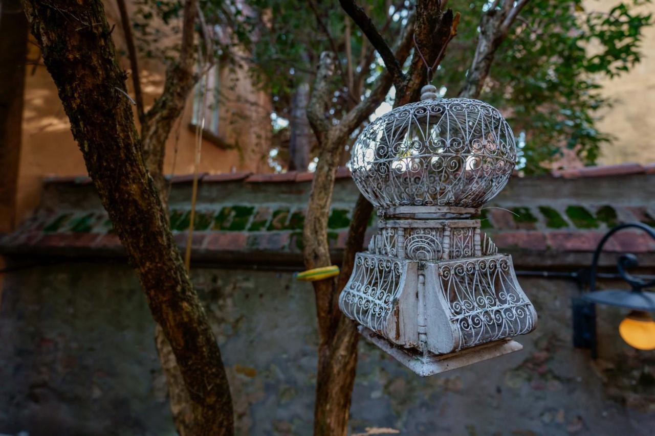 Suite Aldrovandi, With Private Garden Bologna Exterior photo